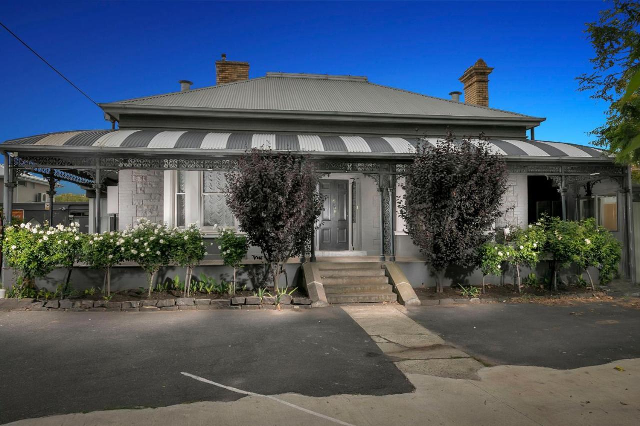 Newport Lodge Melbourne Exterior photo